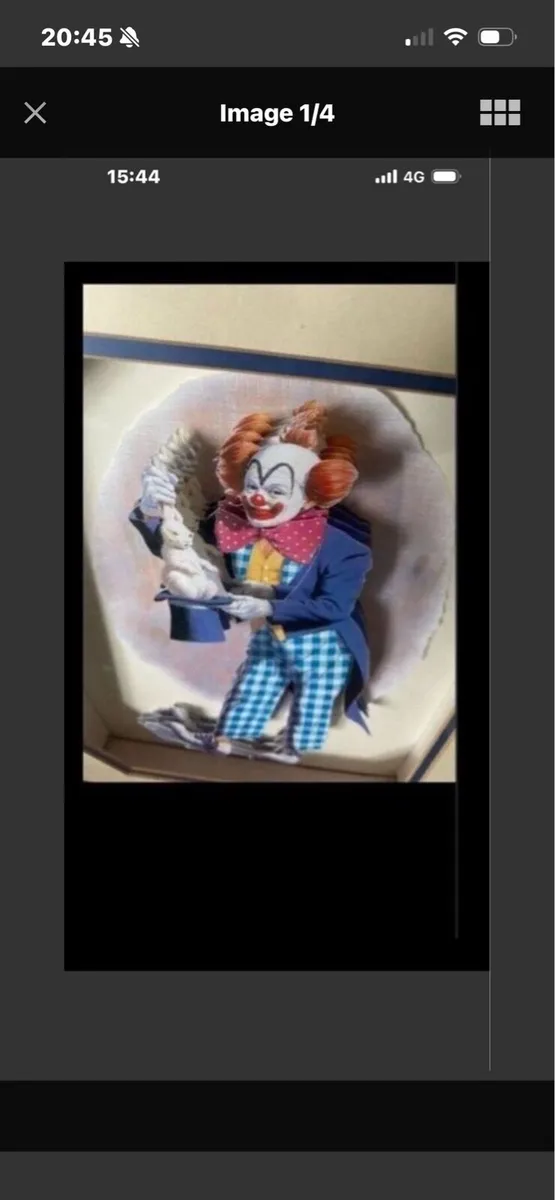 3D Clown Picture- Rabbit out of a hat - Image 2