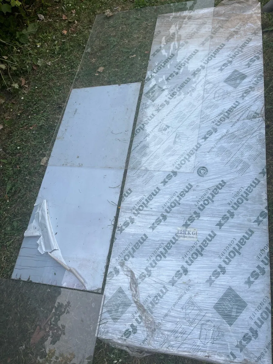 4 polycarbonate sheets - Image 4