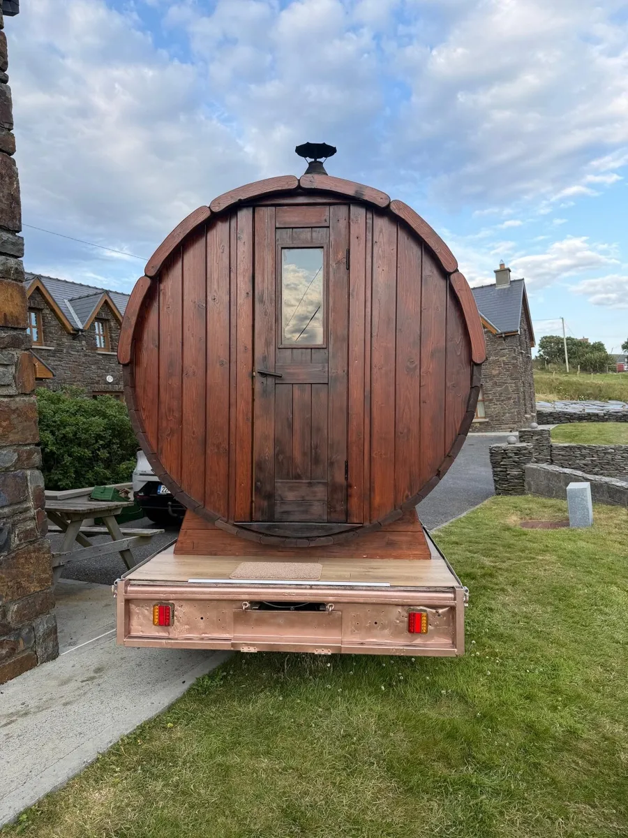 Premium mobile Barrel Sauna on trailer - Image 1
