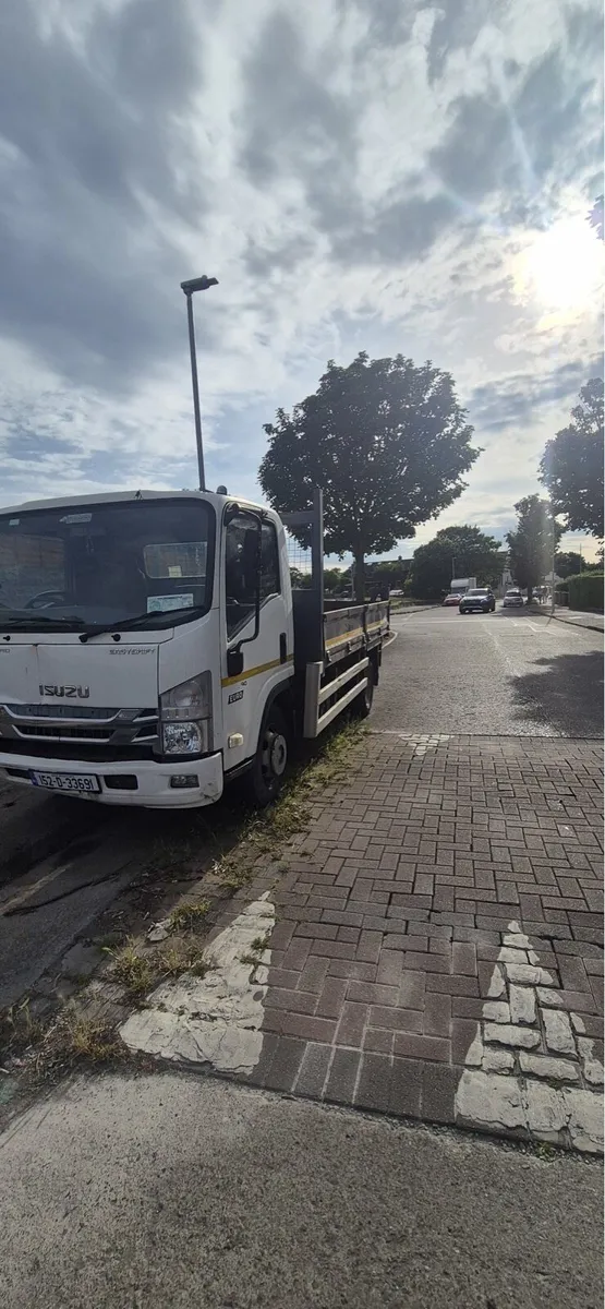 isuzu truck - Image 2