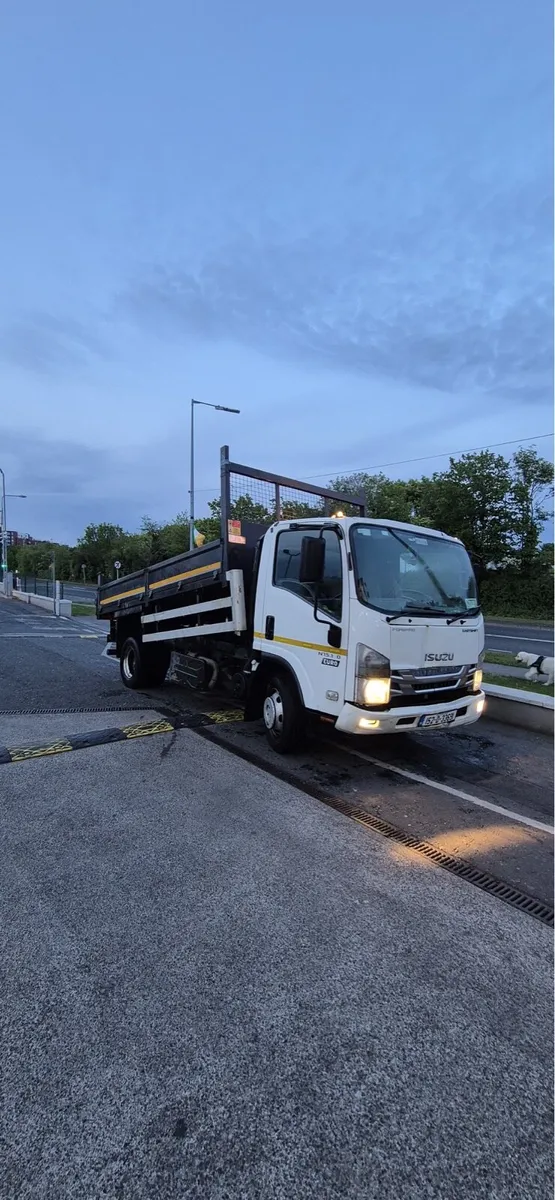 isuzu truck - Image 3