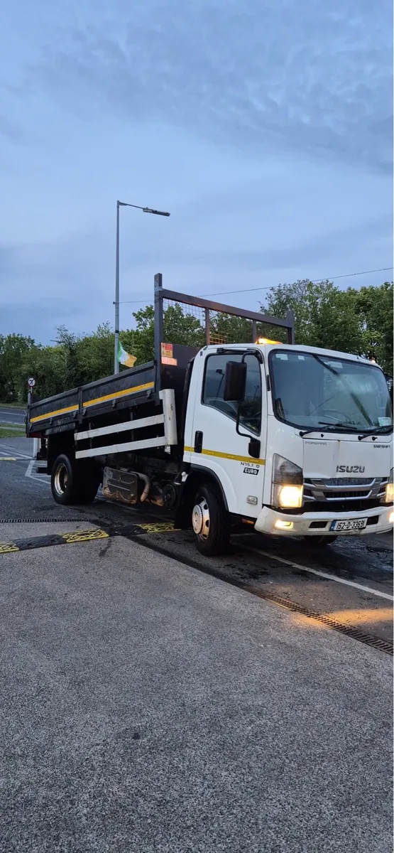 isuzu truck - Image 4