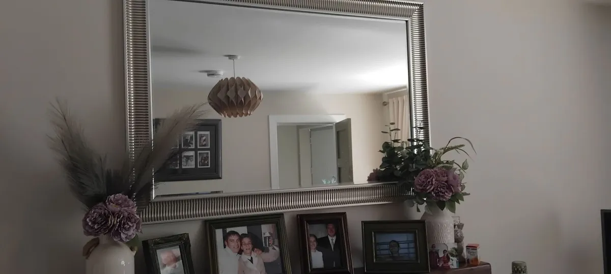 Mirror - Image 3
