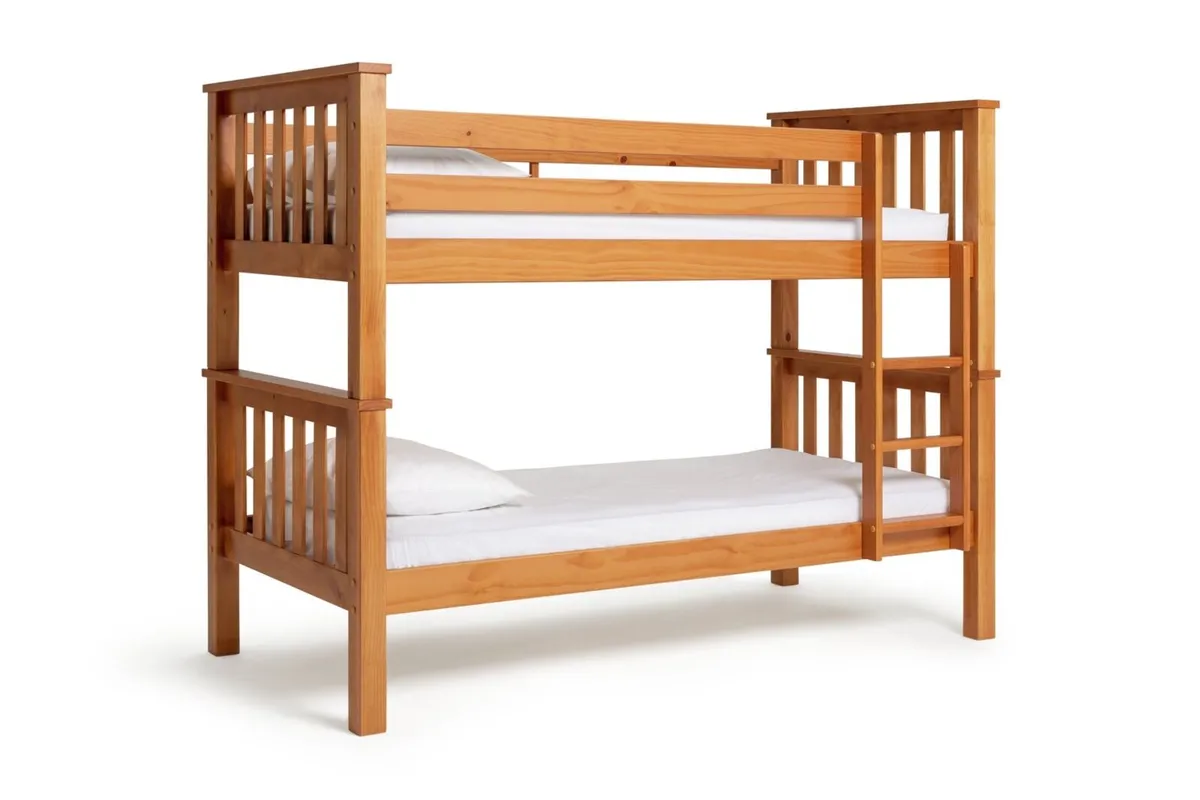 Bunk bed