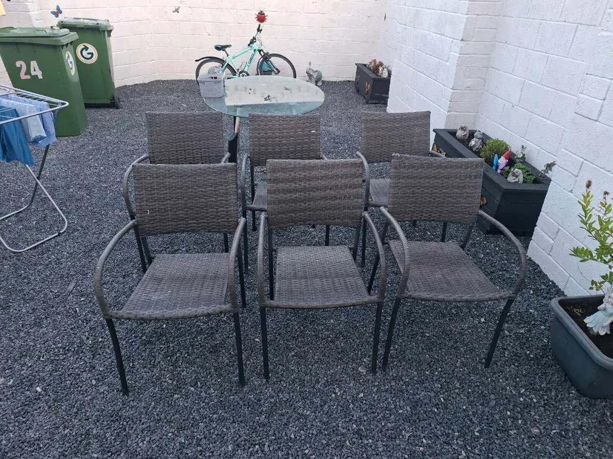 Garden chairs - Image 1
