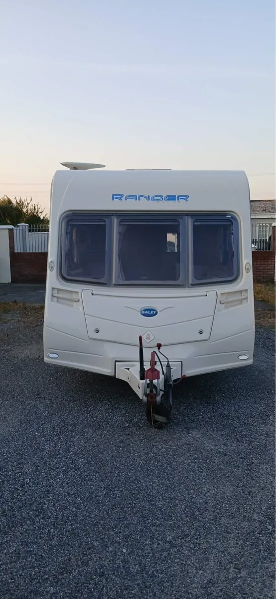 BEAUTIFUL 2 BERTH 2010 SPEC BAILEY RANGER. - Image 1