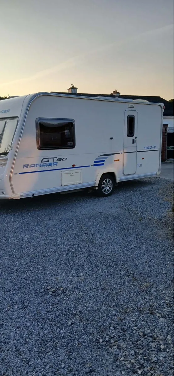 BEAUTIFUL 2 BERTH 2010 SPEC BAILEY RANGER. - Image 2