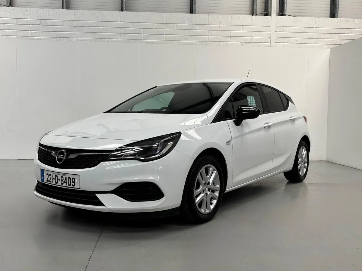 2022 Opel Astra Van - Image 3