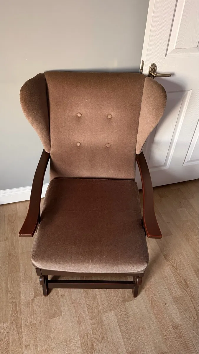 2 Rocking chairs - Image 1