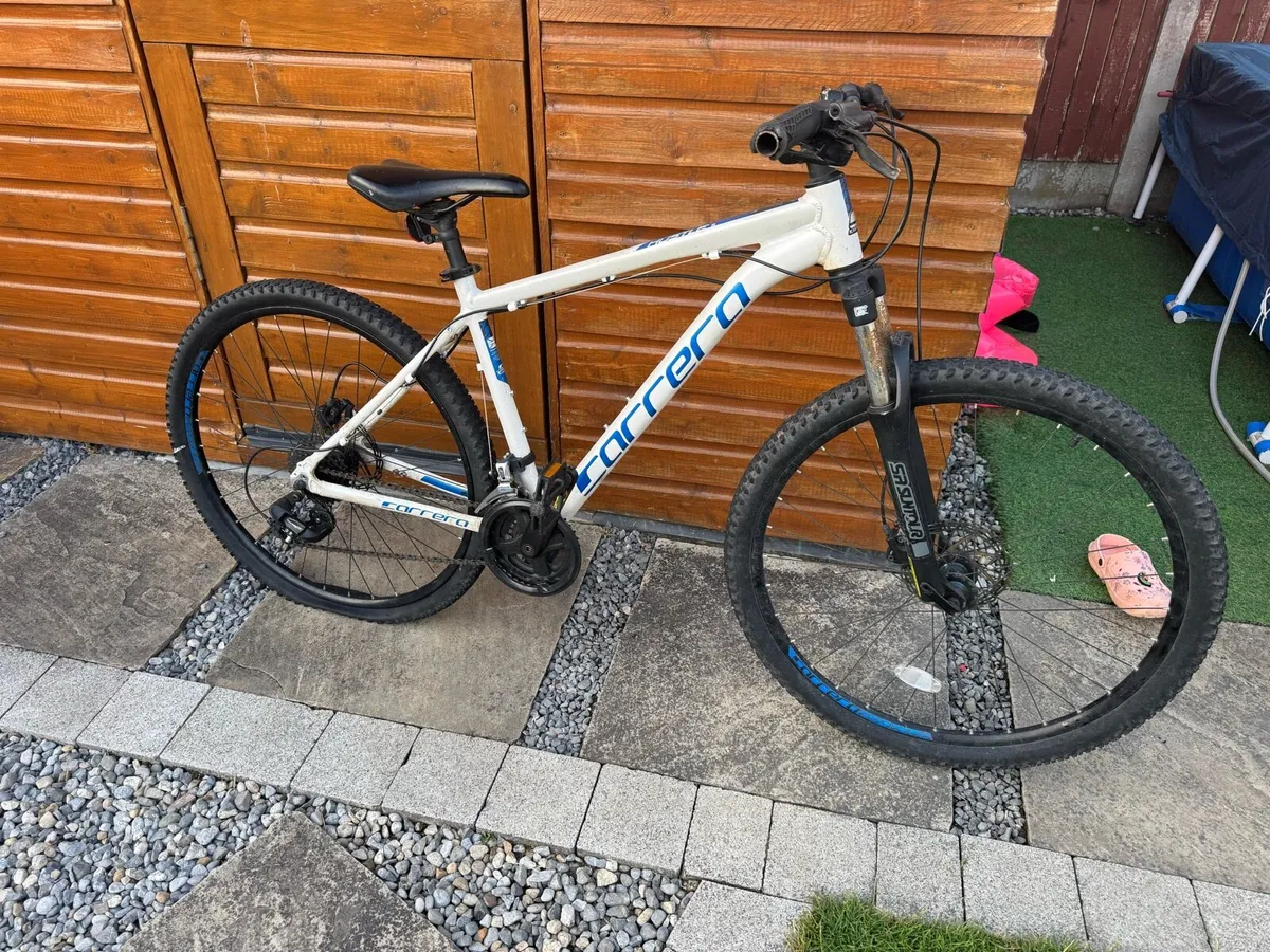 Mountain bike - Image 1