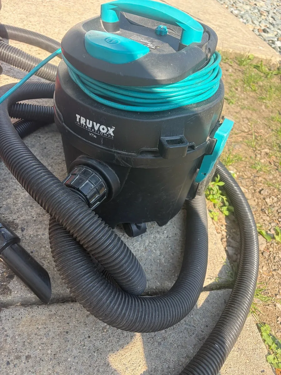 hoover for sale - Image 1