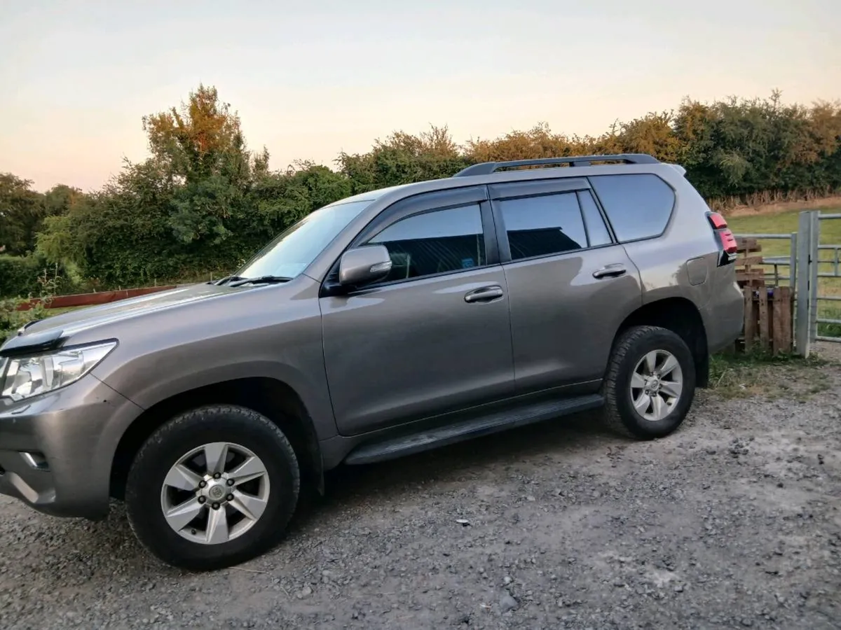 222 toyota landcruiser - Image 4