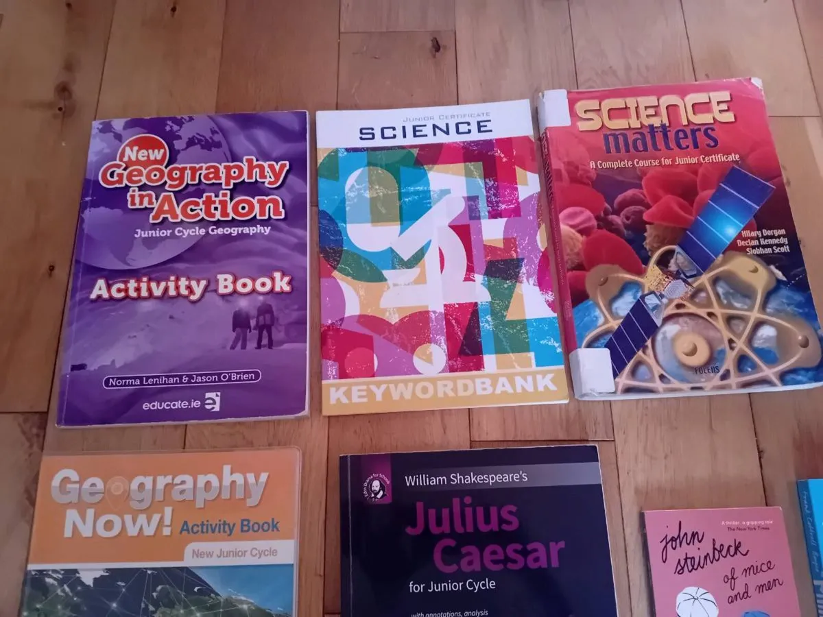 School books - Image 3