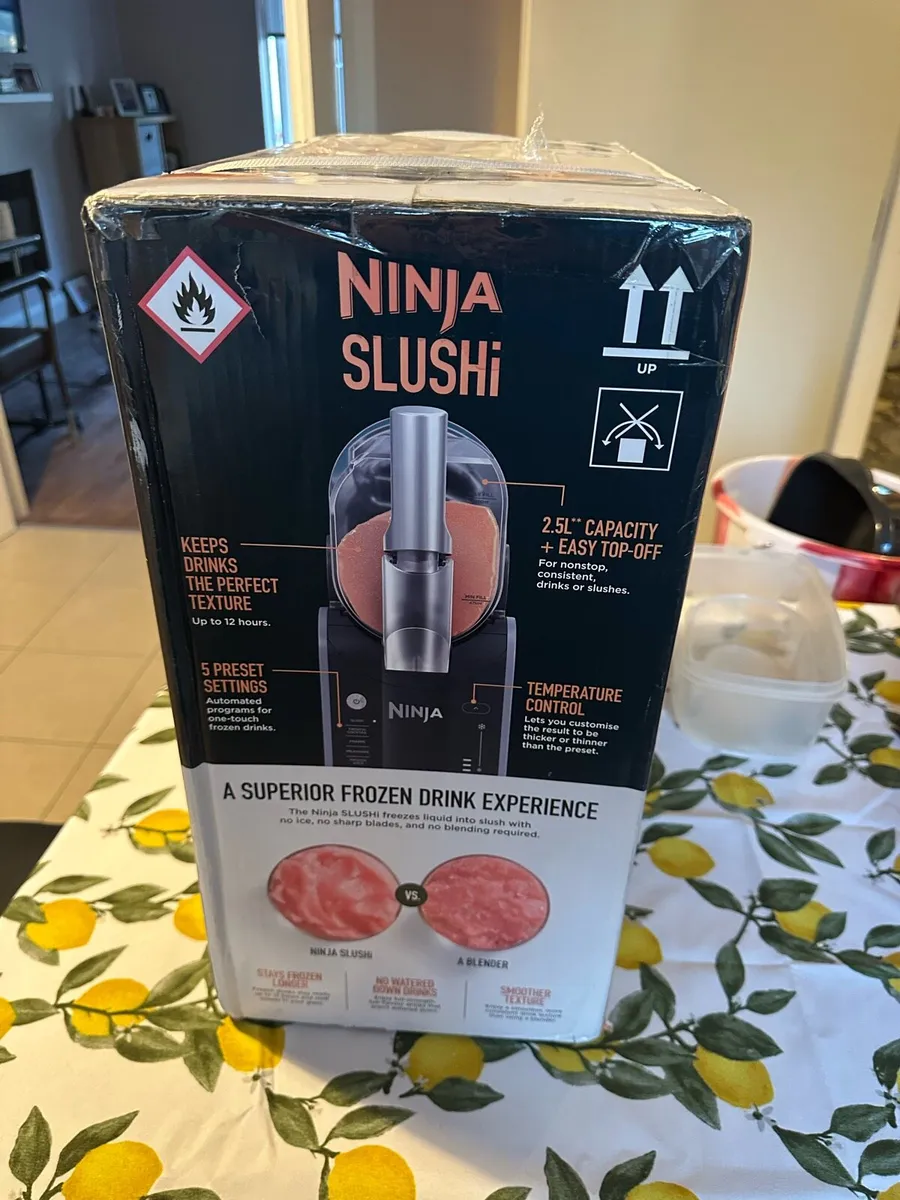 Ninja slushy machine - Image 1