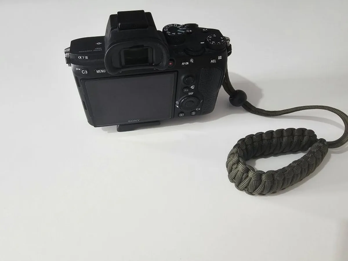 Sony A7 III body Euro 650 & Tamron 28-75mm F/2.8 Di III RXD lens Euro 480 - Image 3