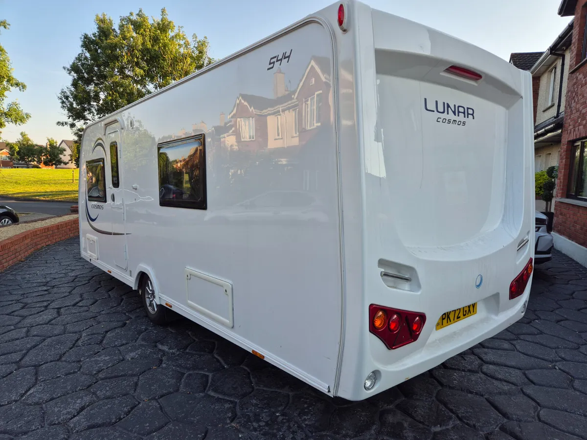 2015  Fixed  Bed Lunar Cosmos  544 - Image 4