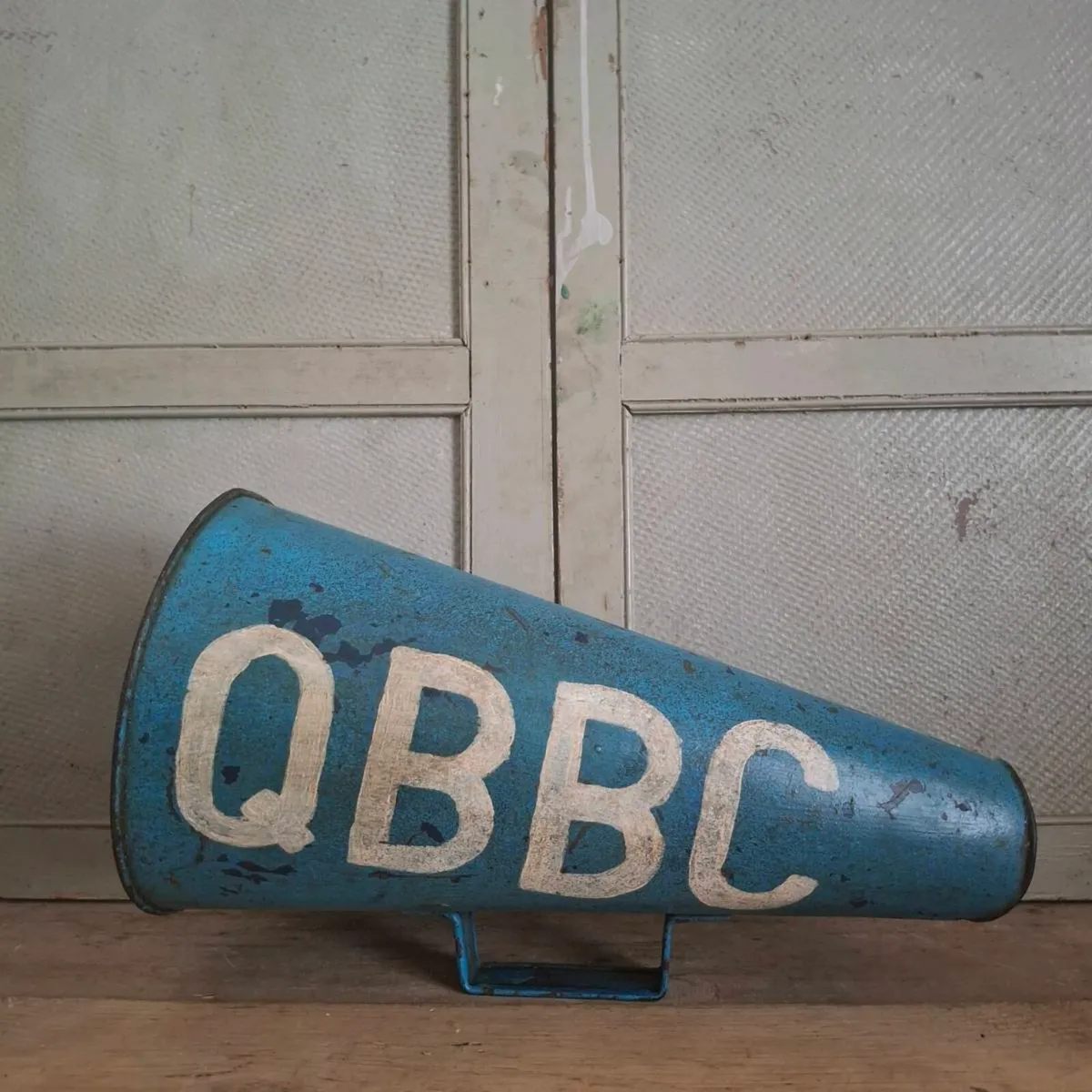 1940s Queens Belfast Boat Club Megaphone - Image 1