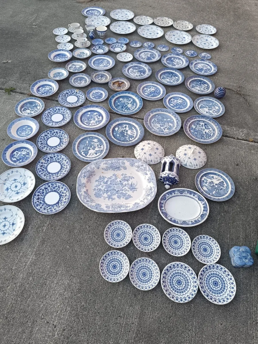 Antique collectable vintage plates bowls saucers - Image 1