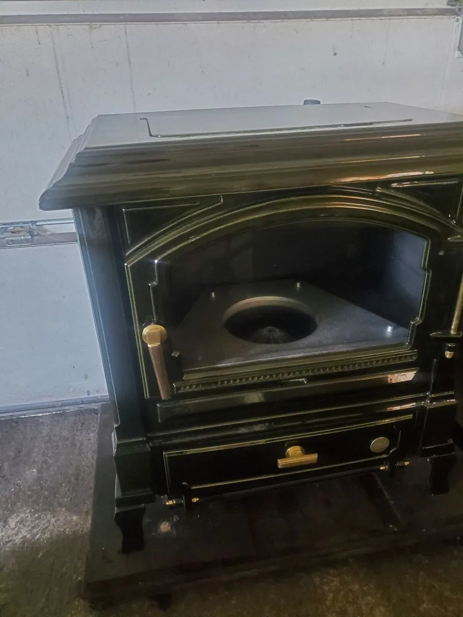 Nestor Martin/Efel 9kw oil stove fully refurbished - Image 1