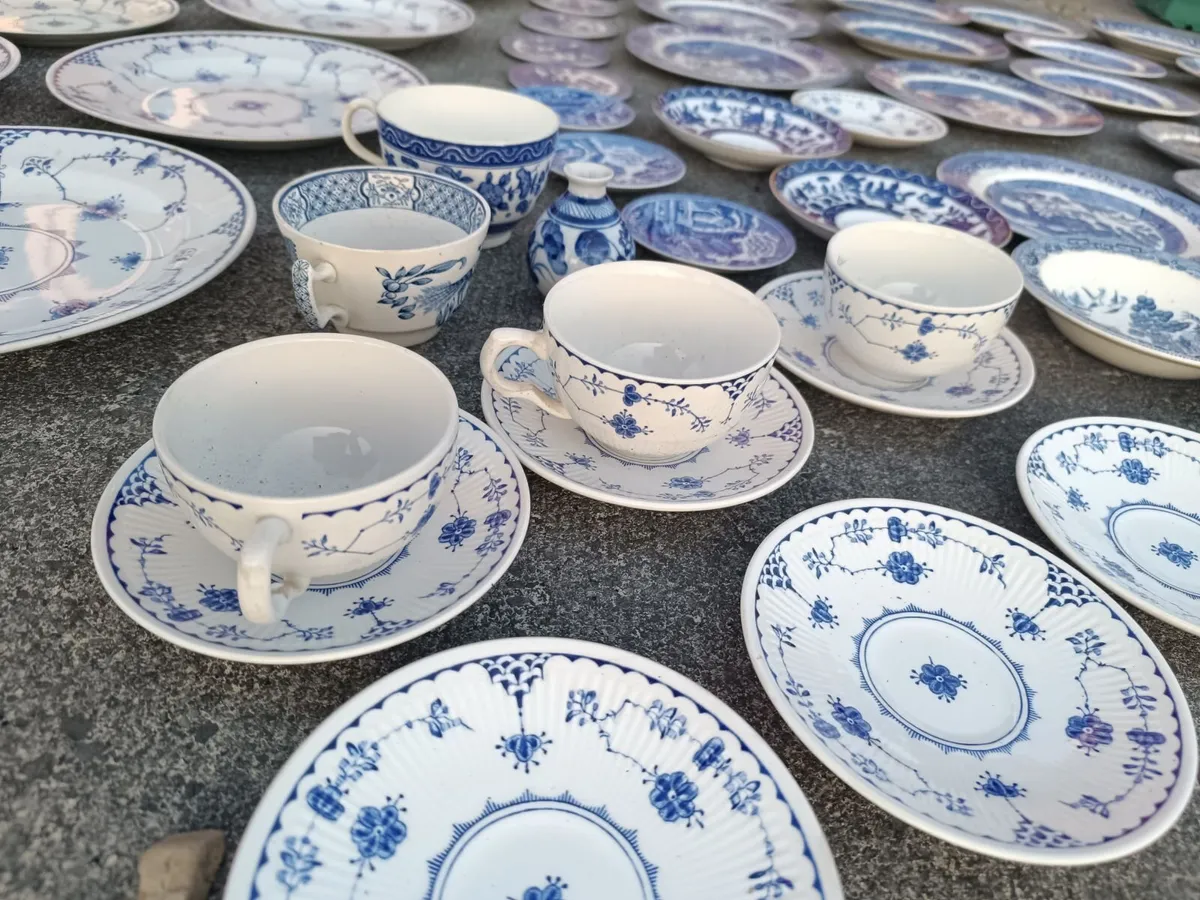 Antique collectable vintage plates bowls saucers - Image 2