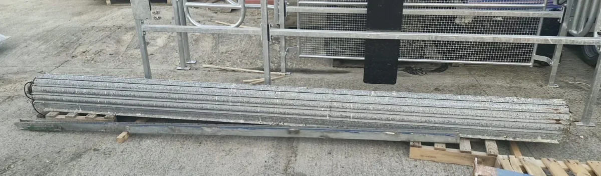 Roller Door - Image 1