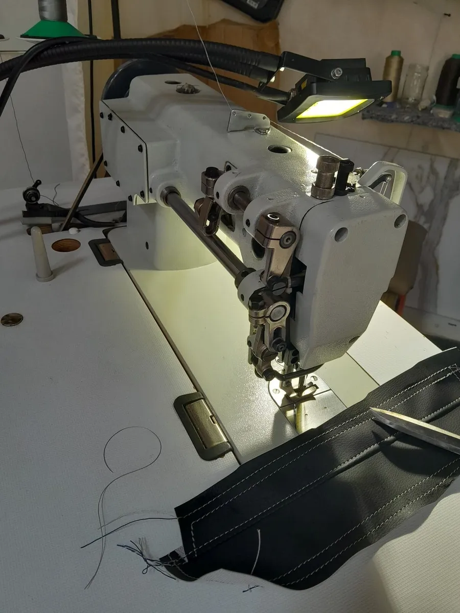 Sewing machine - Image 3