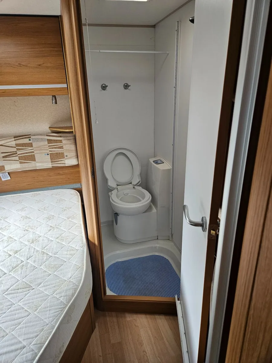 BARGAIN LOVELY 2010 bailey pagent s 7 end bedroom - Image 4