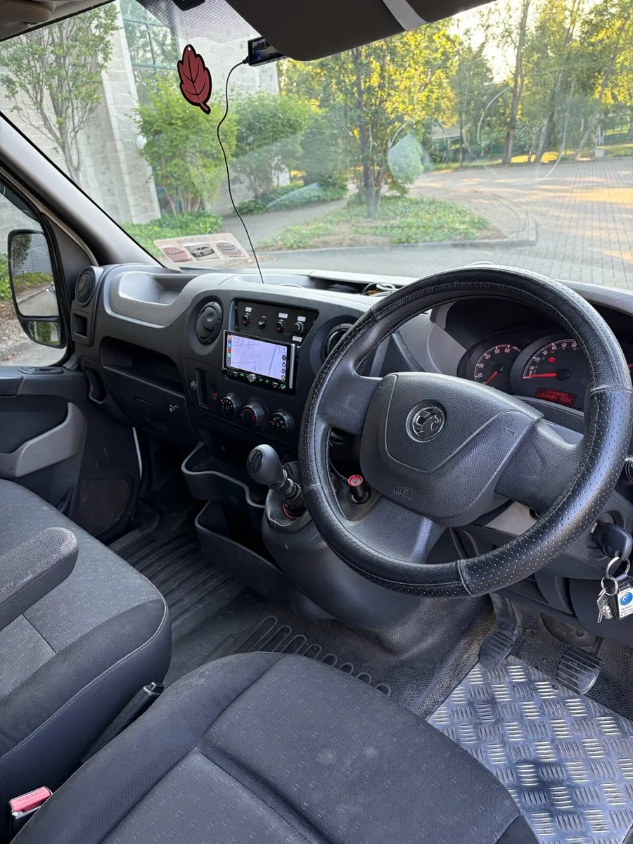 Vauxhall Movano recovery truck New doe/1years tax - Image 3