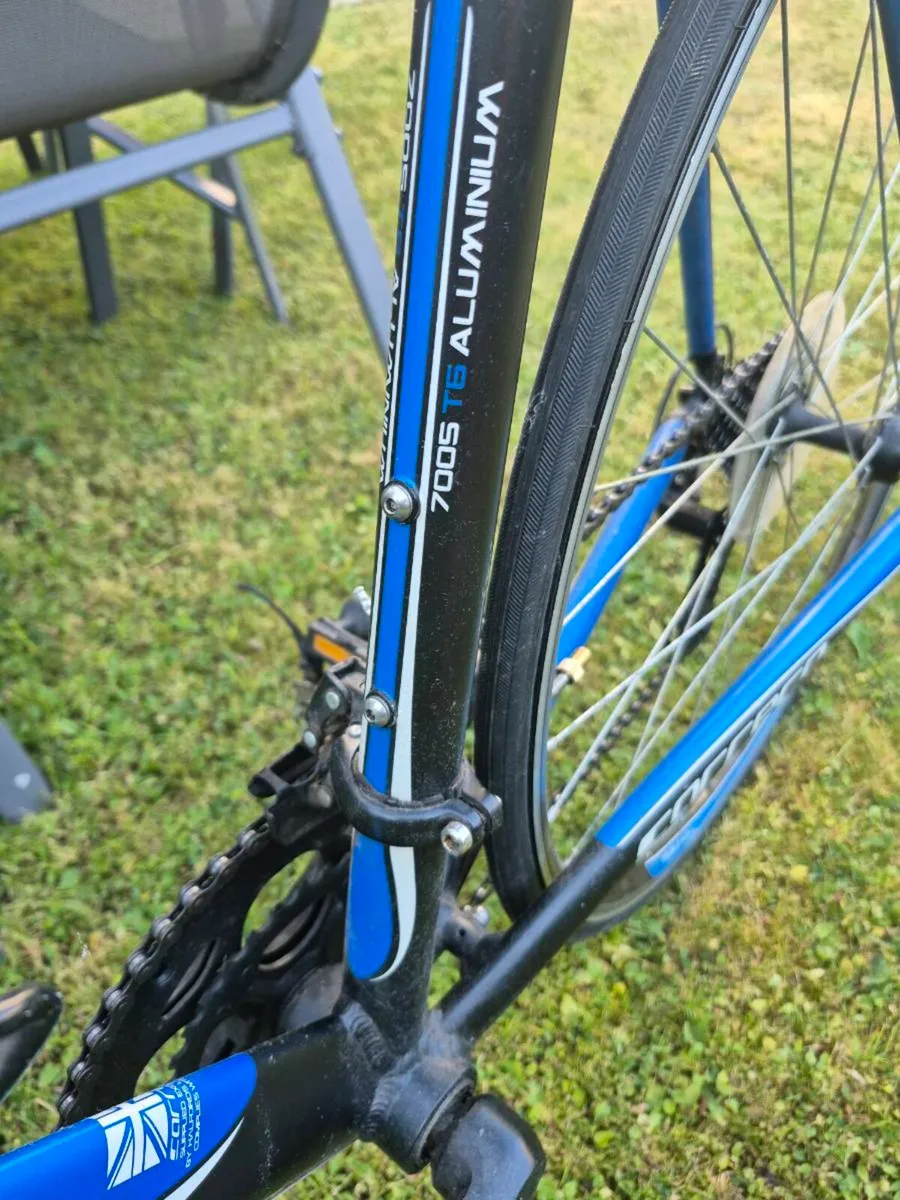 Carrera Racer Bike - Image 4
