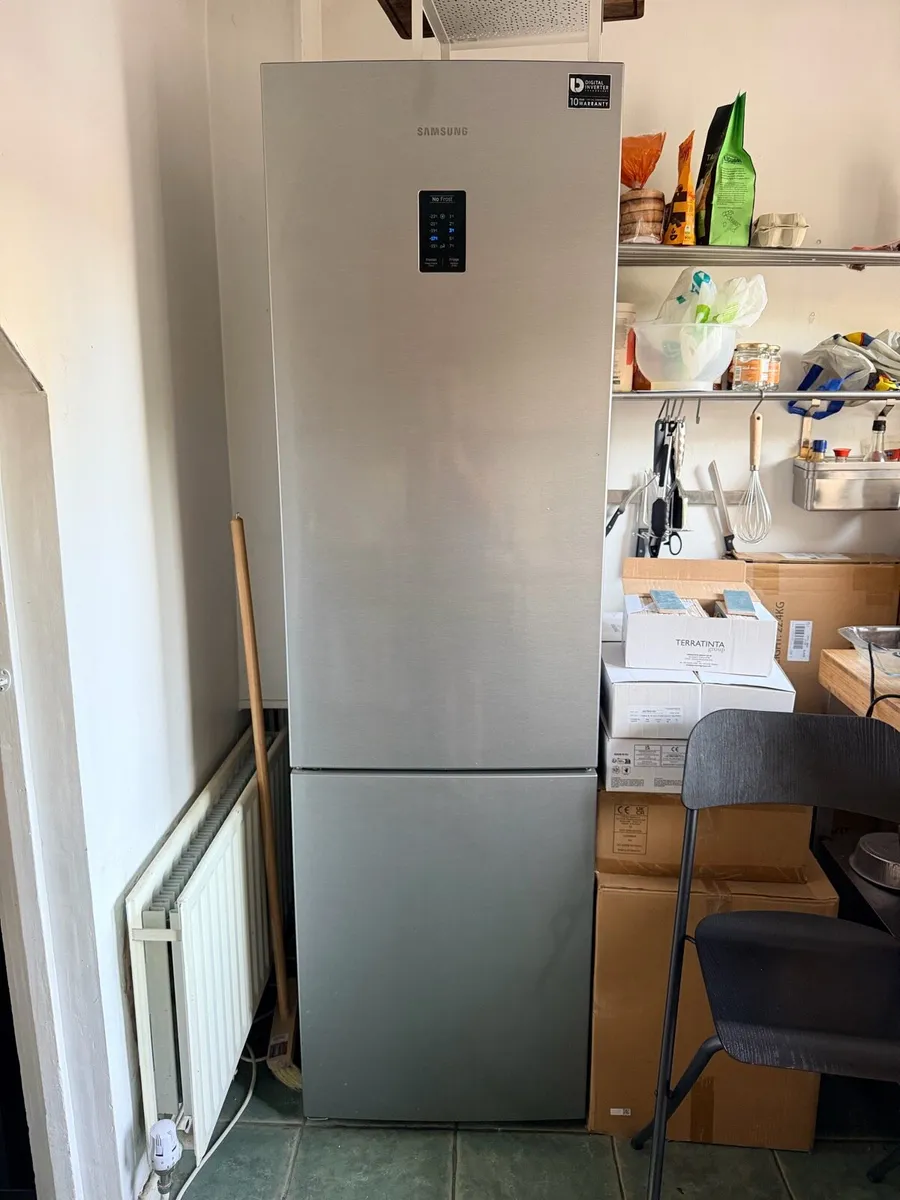 Samsung frost free fridge Freezer - Image 1