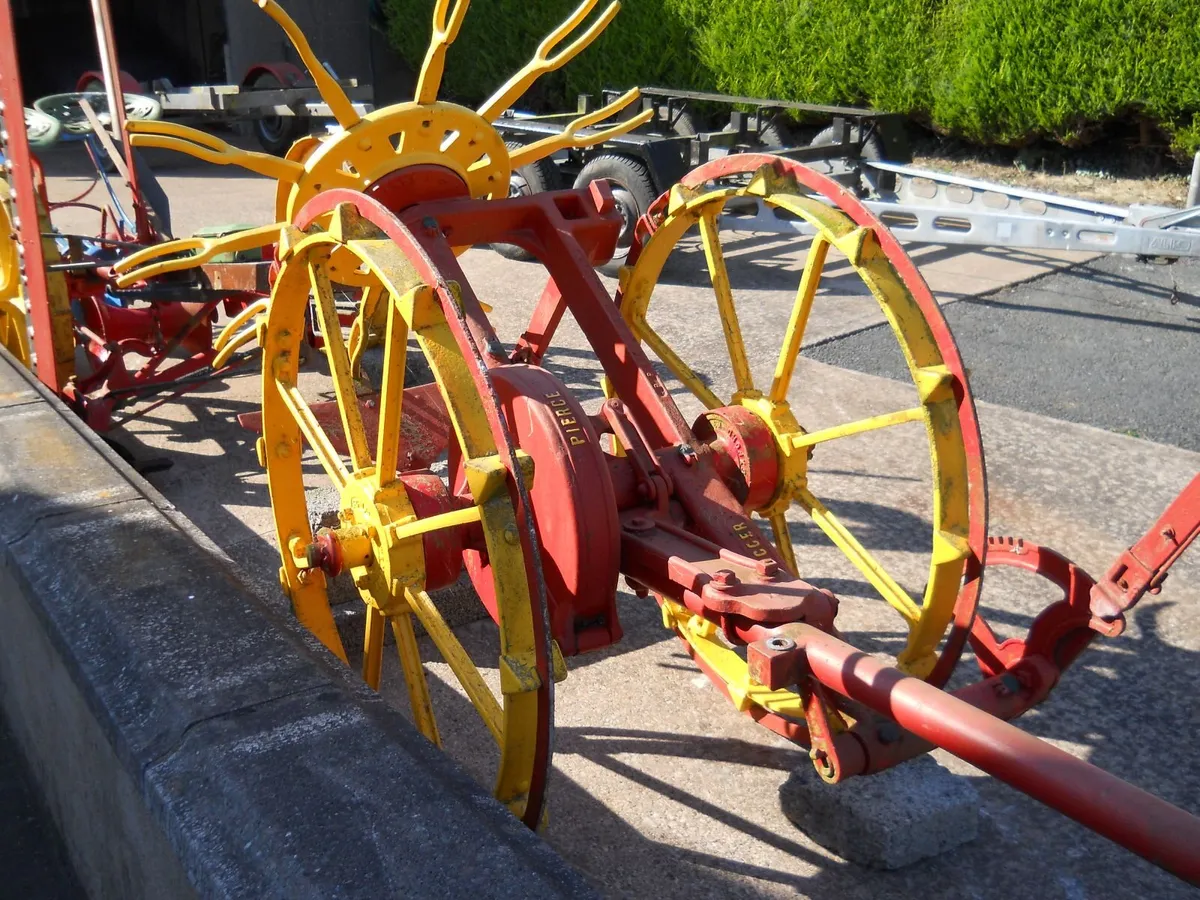 Collection of Vintage Machinery - Image 4