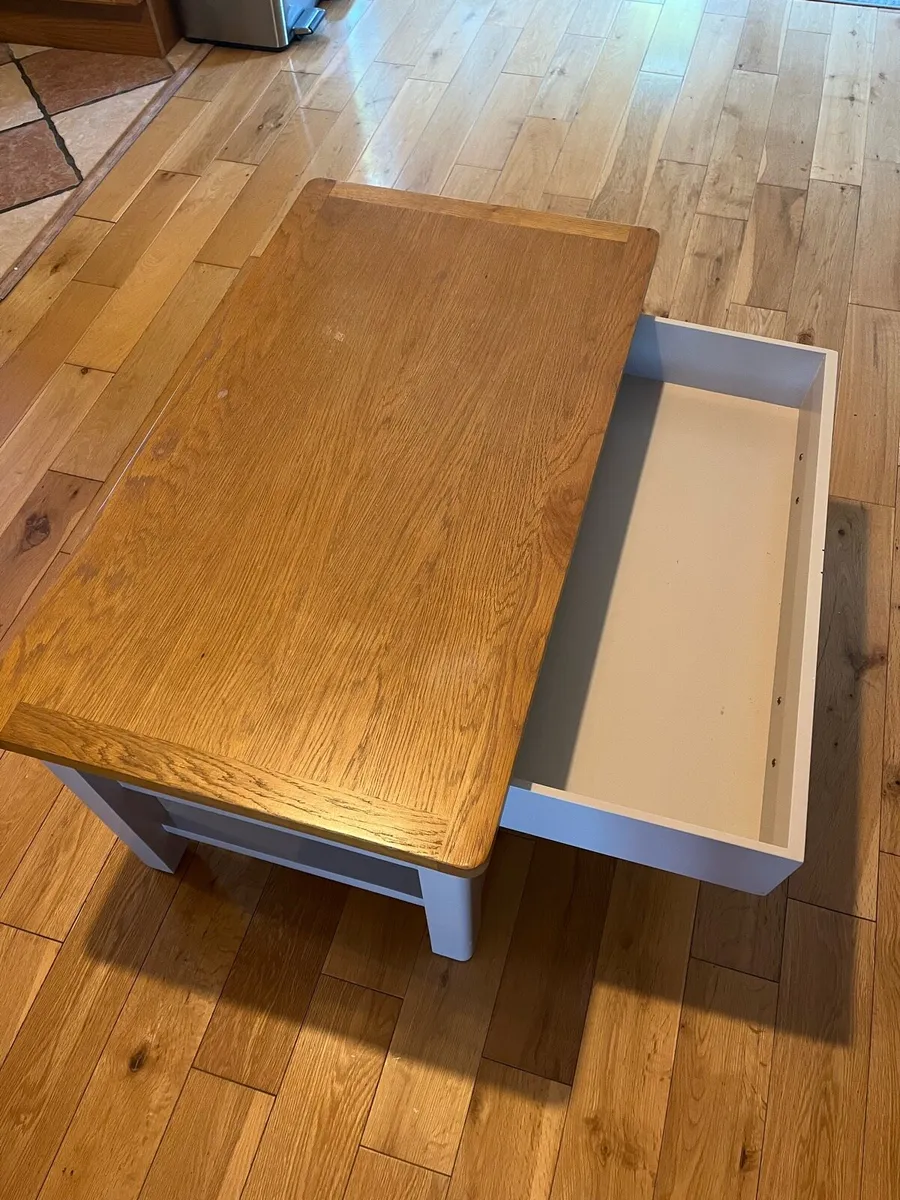 Coffee table with shelve and drawer - Image 3