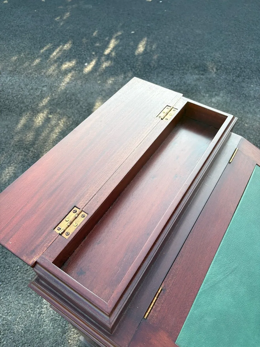 Table and Drawers - Image 3