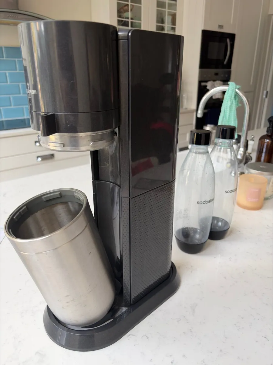 SodaStream Duo -- takes glass and plastic bottles - Image 3