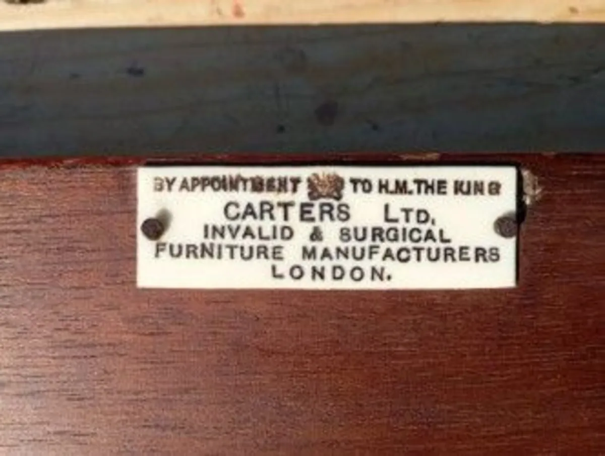 Antique Carters Ltd Adjustable Invalid's Bed Table - Image 2