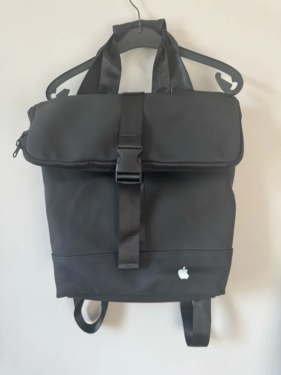 Original Apple Branded Vinga Backpack - Image 1