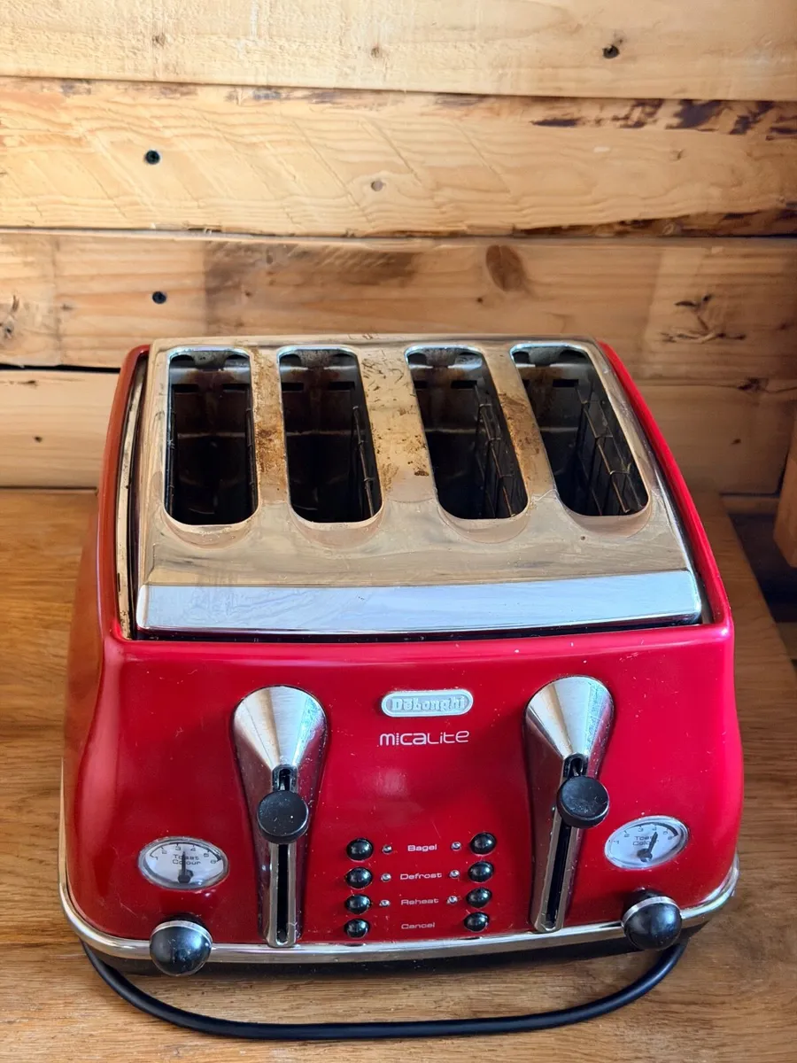 De’Longhi Micalite 4-Slice Red Toaster – Good - Image 2