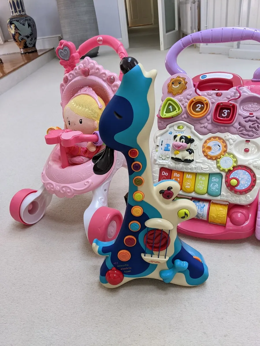 Toys - Image 3