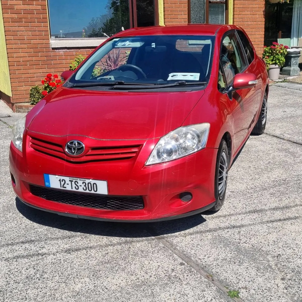 2012 Toyota Auris van - New cvrt - Image 1