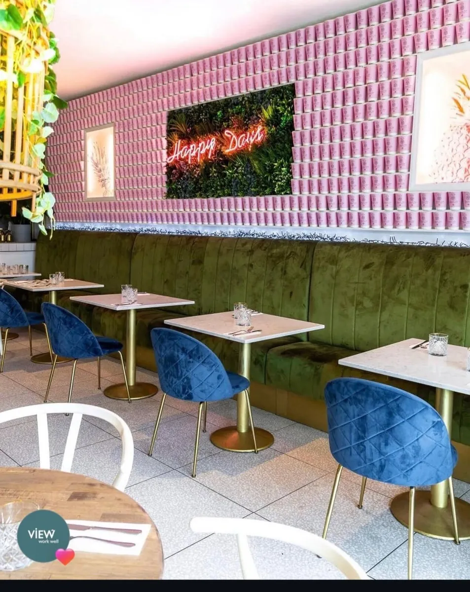 Restaurant fittings - Image 2