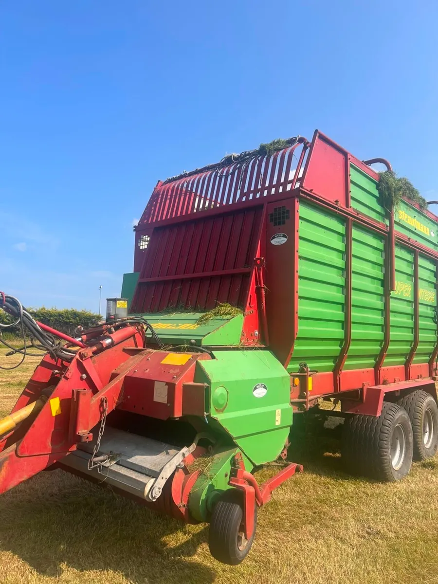STRAUTMANN SILAGE WAGON - Image 3