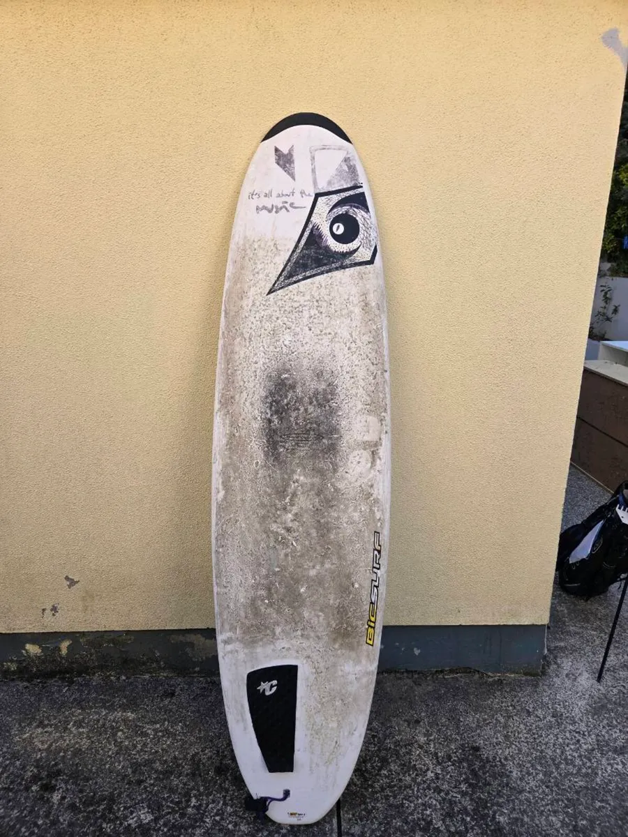 BIC 7’0 Egg Surfboard inc Leash & Sock - Image 3