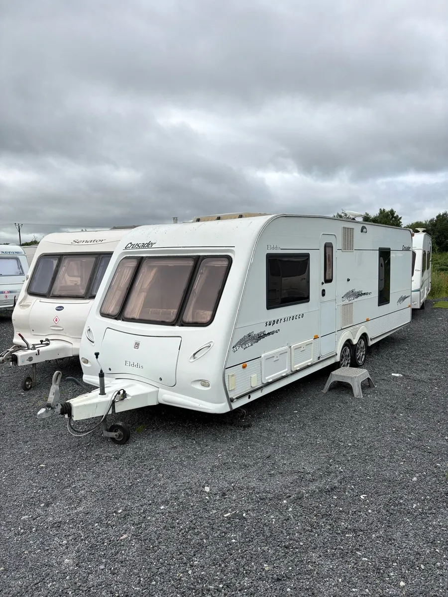 Elddis crusader 4 berth fixed bed caravan - Image 1