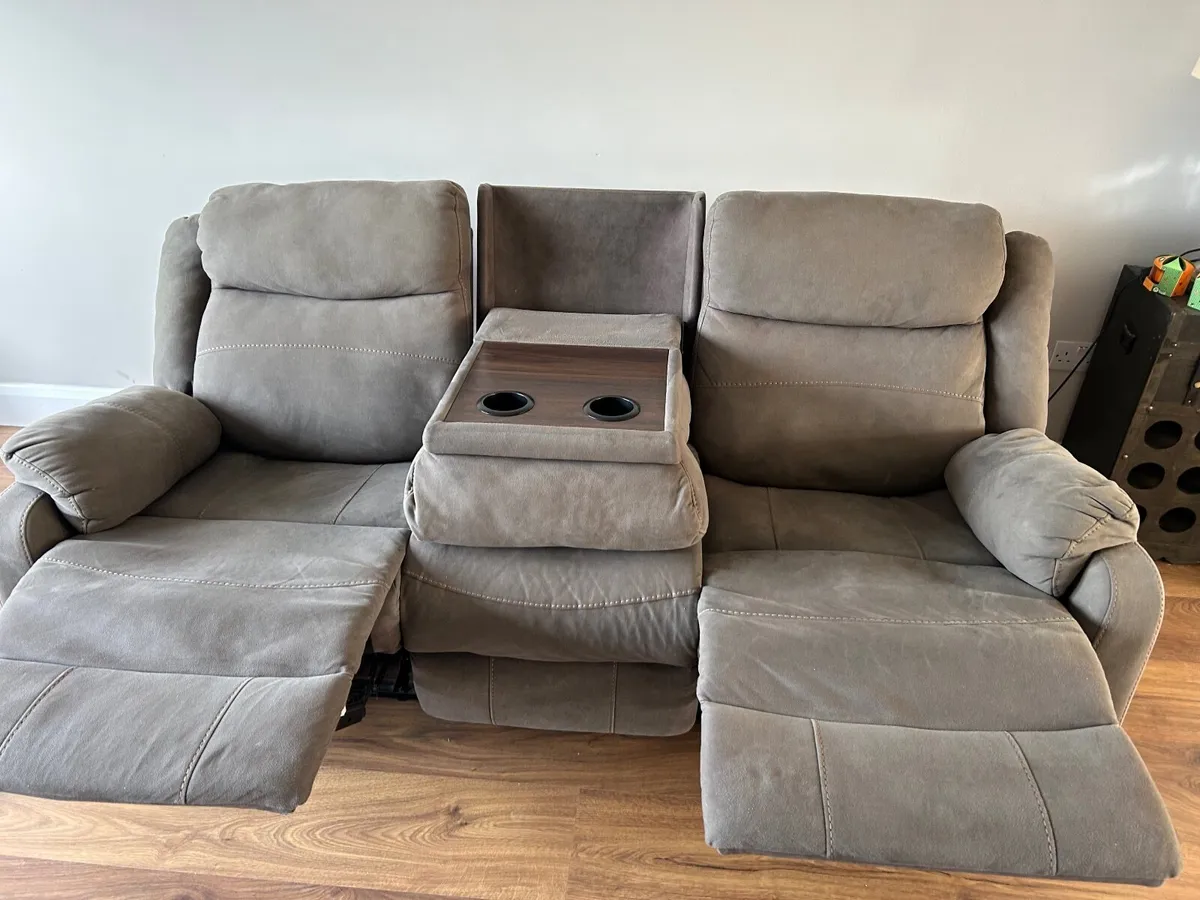 3 seater & 2 seater reclining sofa suite - Image 3