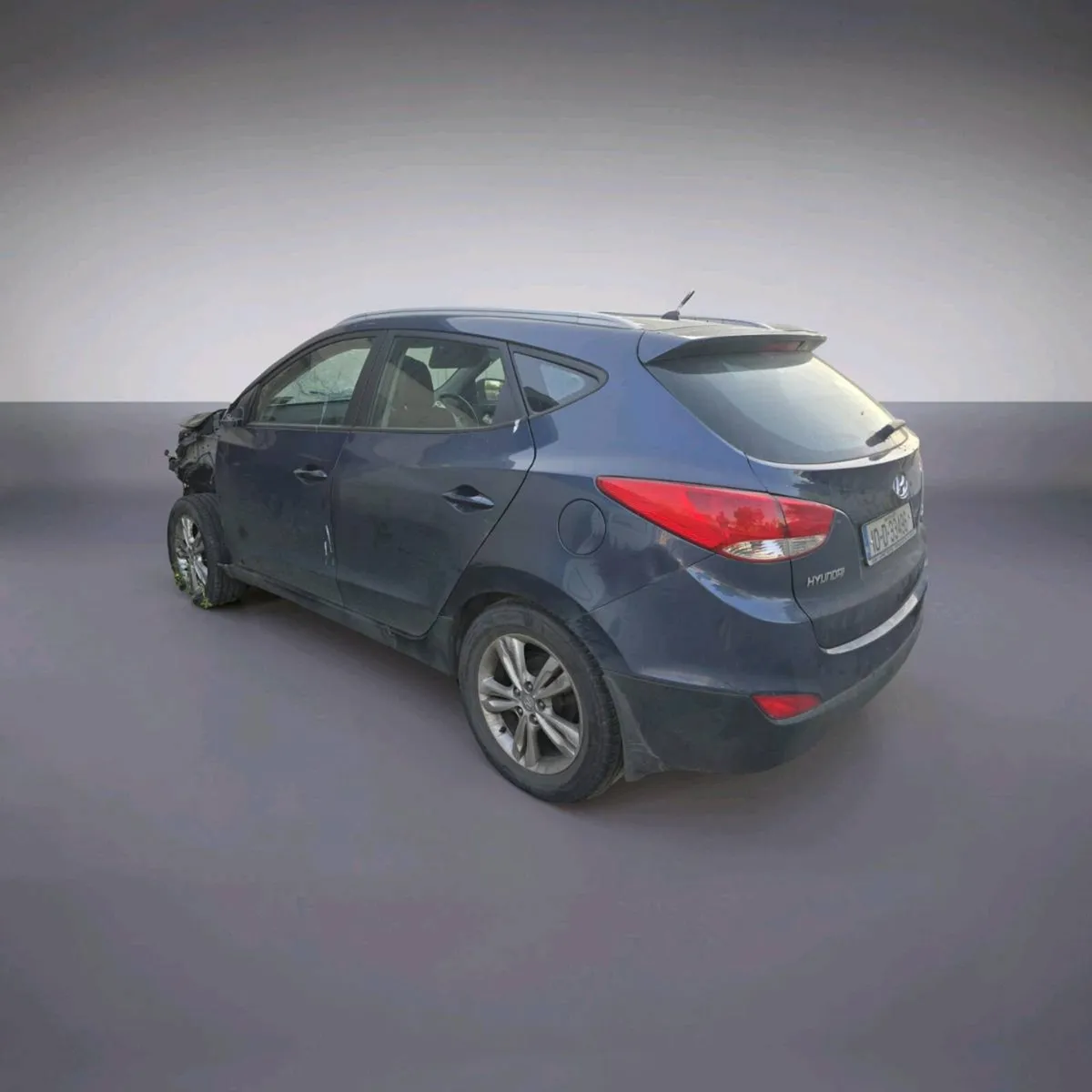 Breaking: 2010 Hyundai ix35 2.0 Diesel (Manual) - Image 2