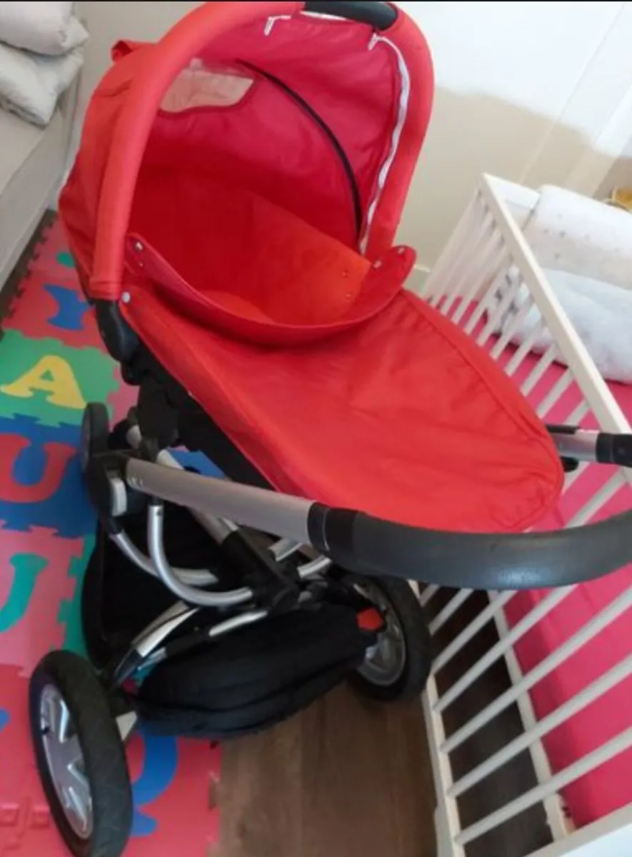 Quinny travel system - Image 1