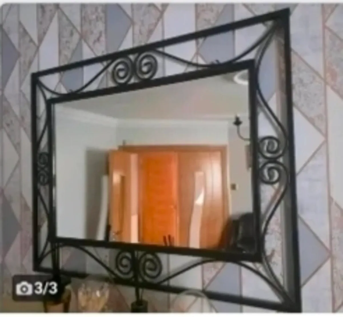 Irron Mirror excellent condition