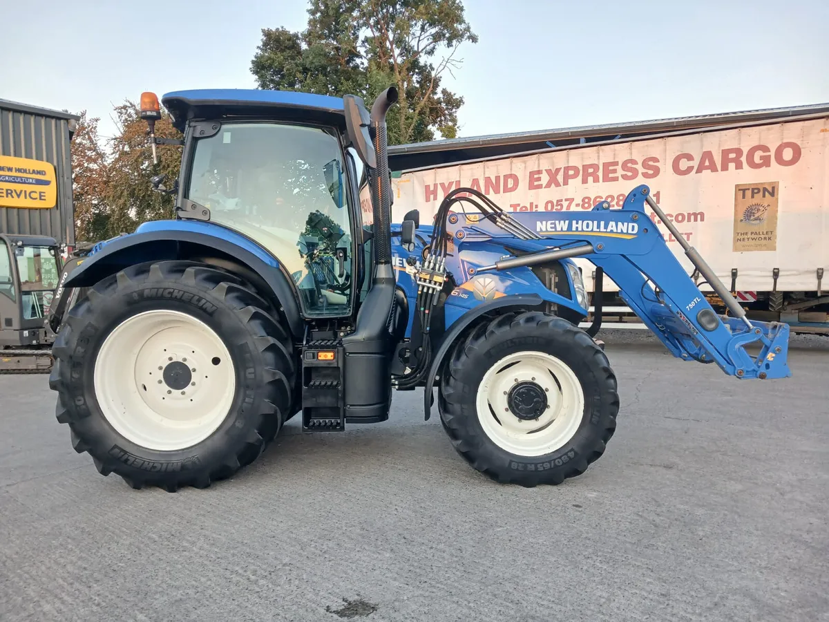 Tractor - Image 3