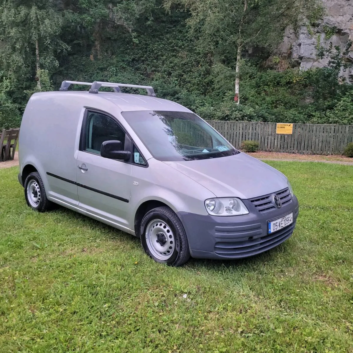 1.9 tdi volkswagen caddy - Image 1