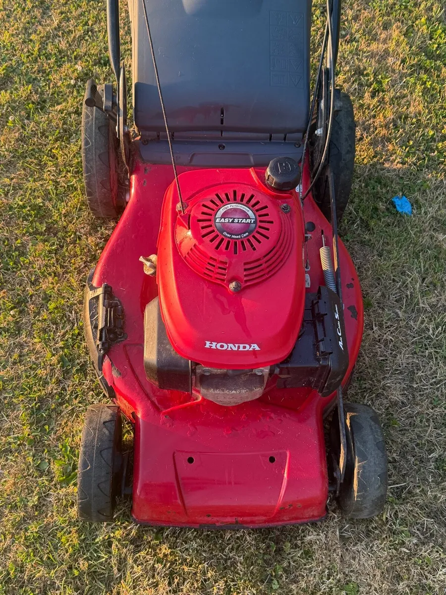 Honda lawnmower - Image 2